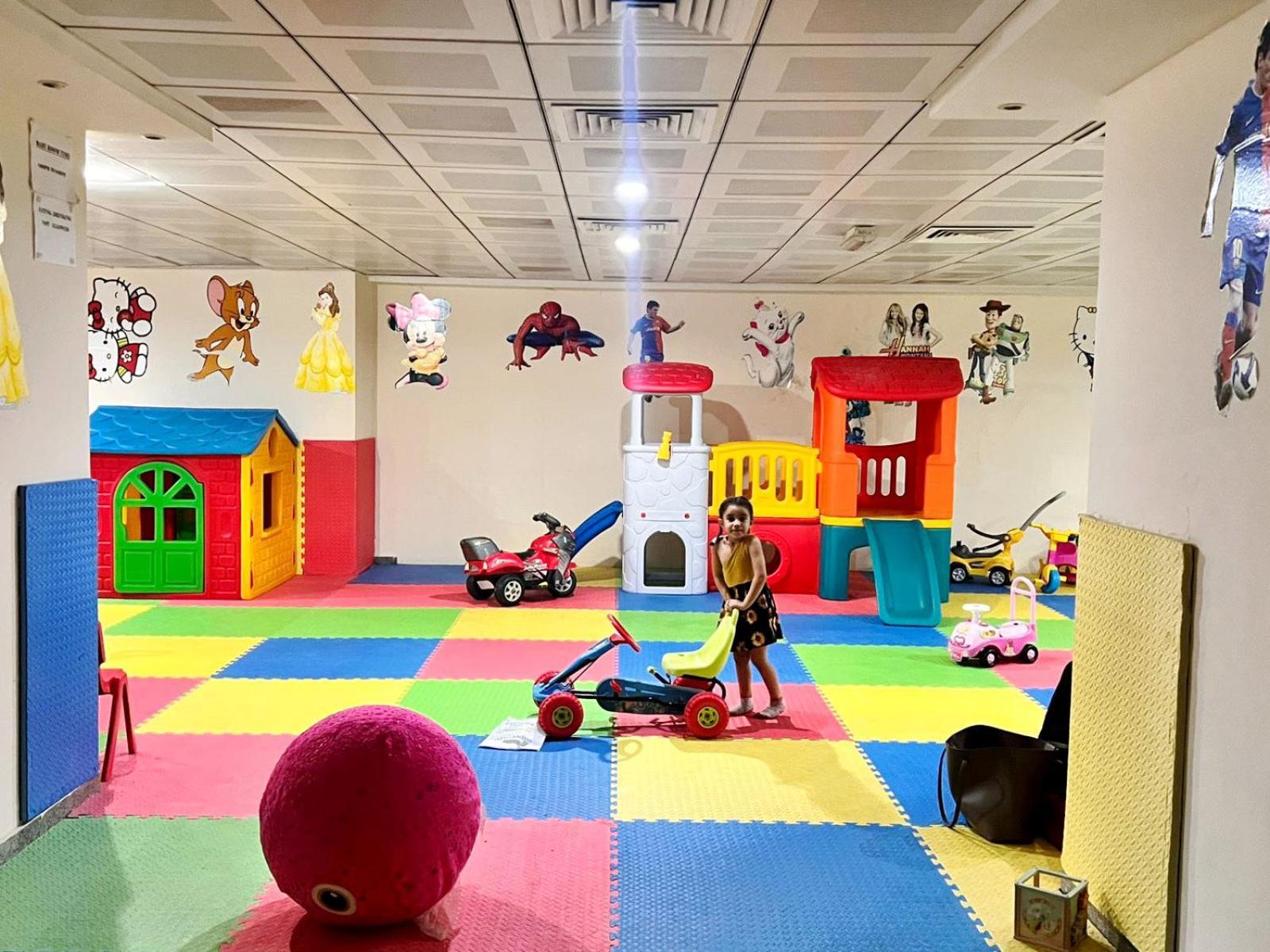 Horizon View Partition Room In Barsha Heights Near Metro Дубай Екстериор снимка